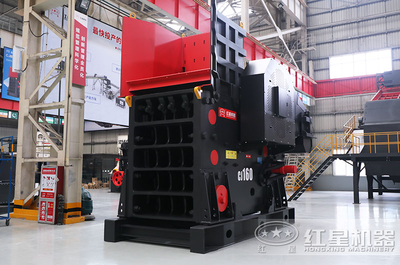 礦石破碎機(jī)多少錢(qián)一臺(tái)？大型機(jī)器型號(hào)